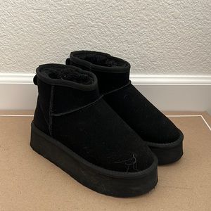 Miss Lola “ugg” platform boots
